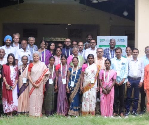 Group Photo of Stateholders
